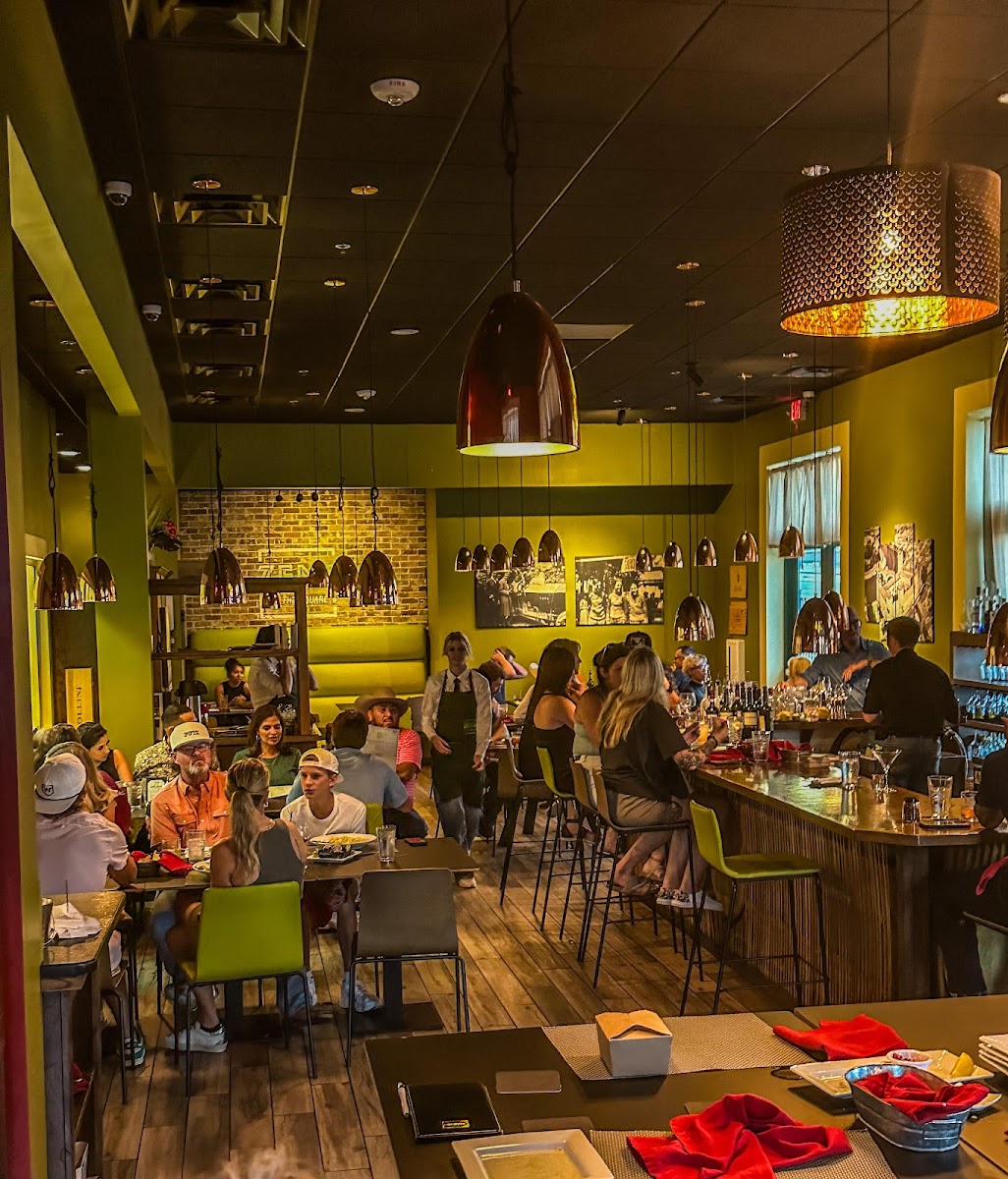 Zeno's On The Square